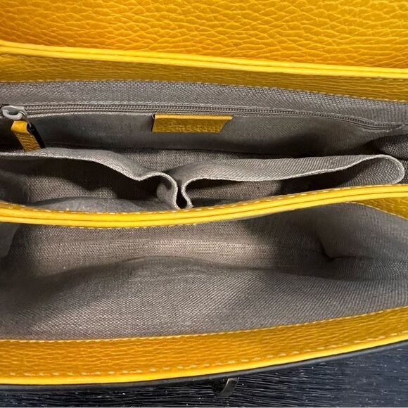 Gucci
Interlocking Top Handle Bag Leather Small - Picture 4 of 10